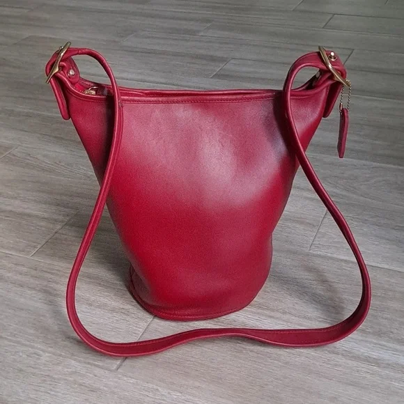 Coach | Bags | Vintage Coach Cashin Carry Duffle Sac 9953
